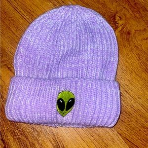Urban outfitters beanie !